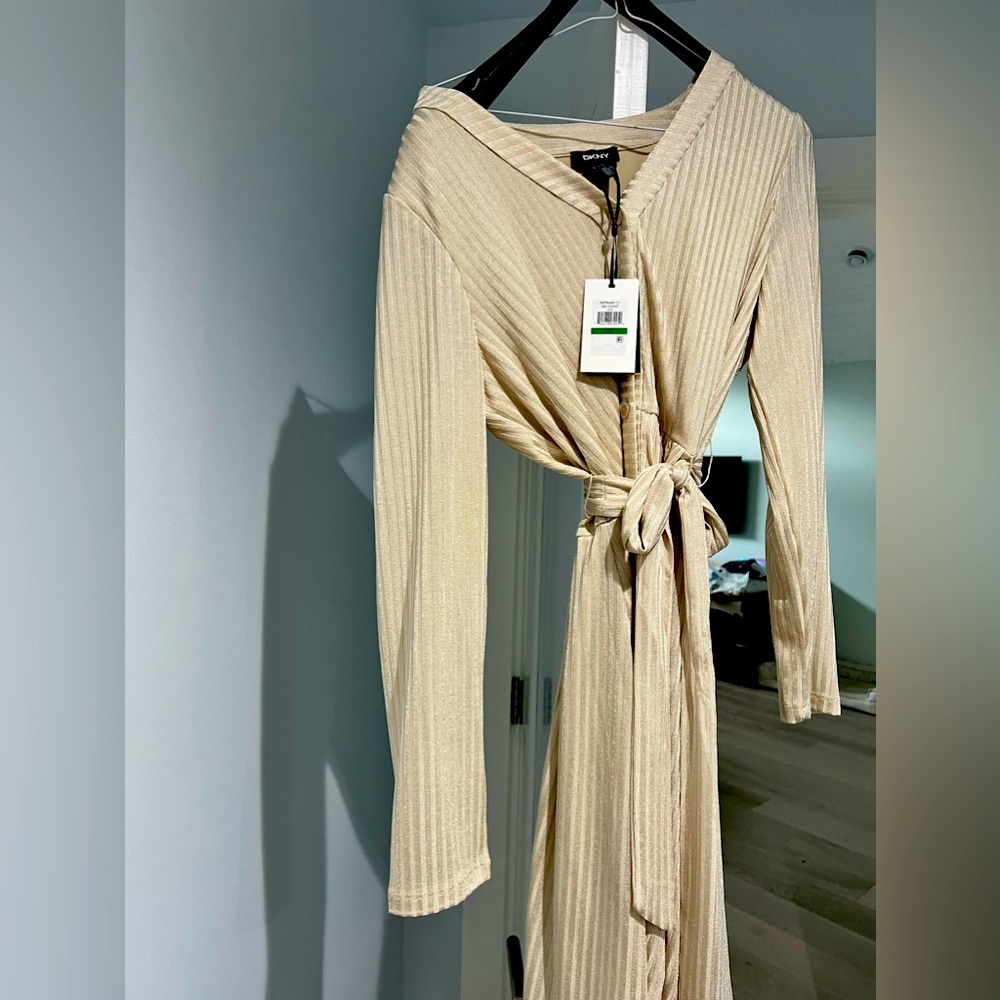 NWT - DKNY dress size L